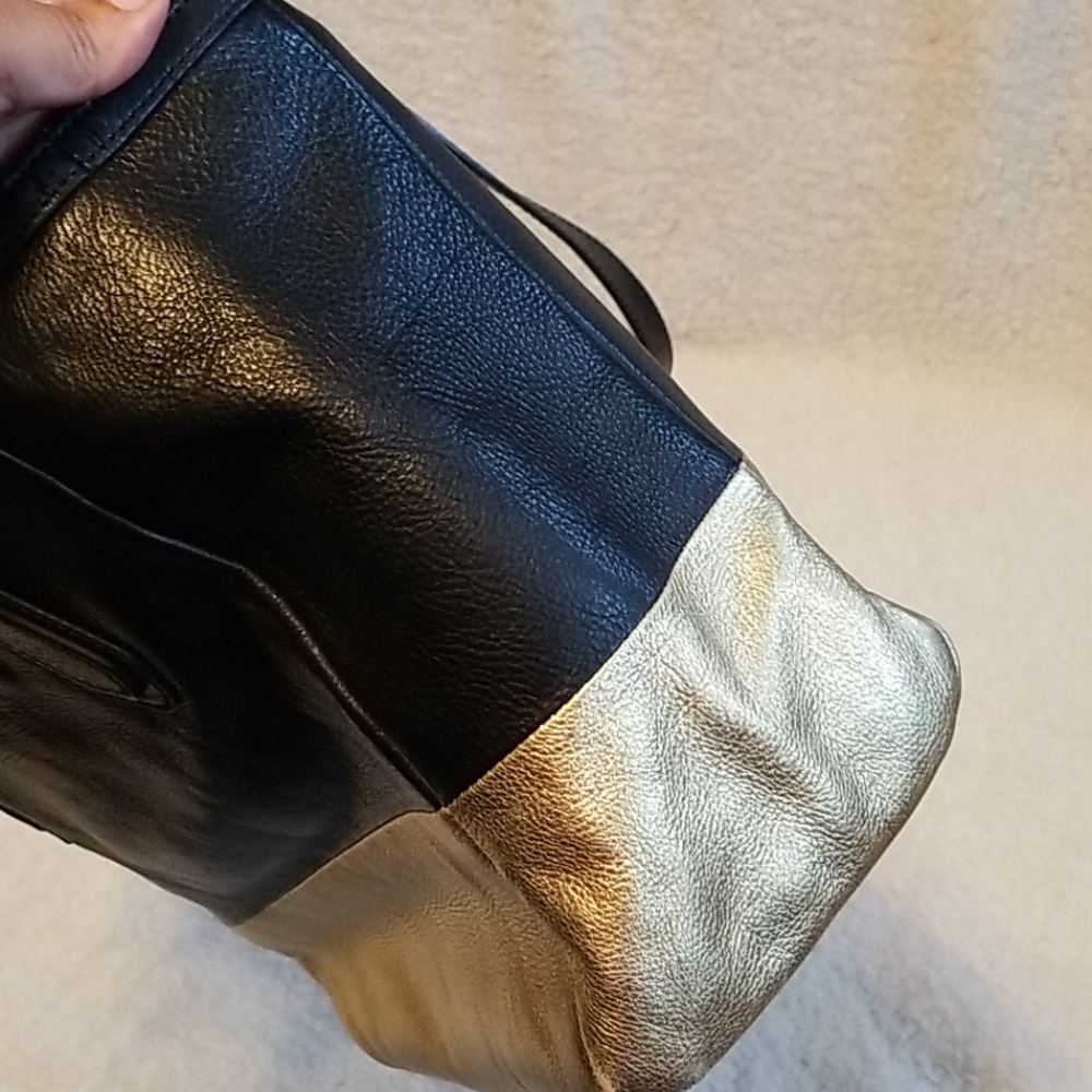 FOSSIL Sydney Metallic Shopper NWT - Picture 6 of 11